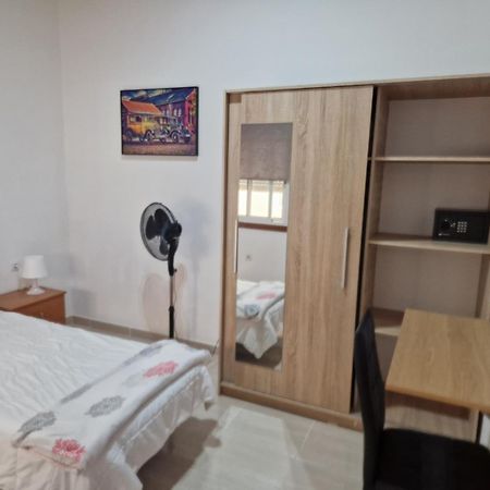 Habitacion Individual Privada, Piso De 3 Habitaciones Con Areas Compartidas La Laguna  Dış mekan fotoğraf